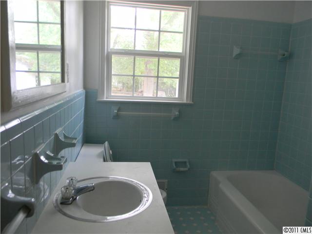 502 W Barr St, Lancaster, SC 29720 photo 11