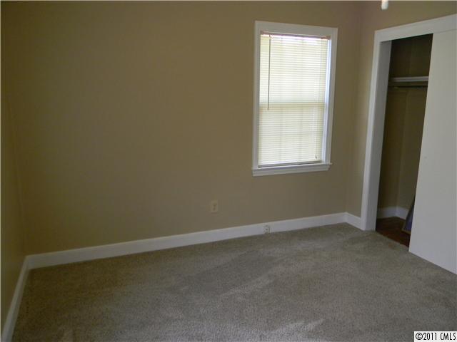 502 W Barr St, Lancaster, SC 29720 photo 9