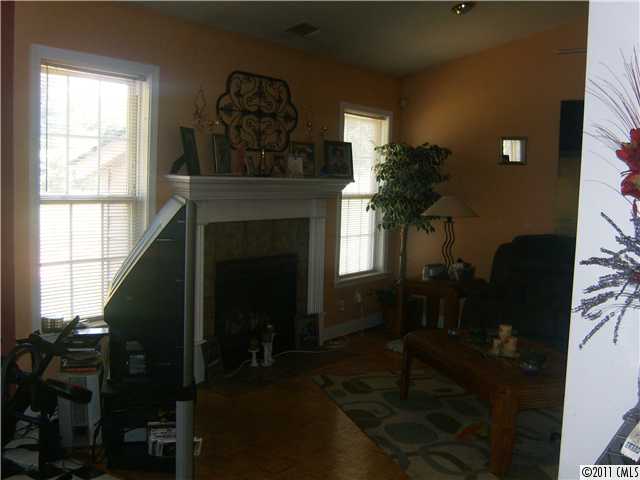 120 Brooks Dr, Stanley, NC 28164 photo 3