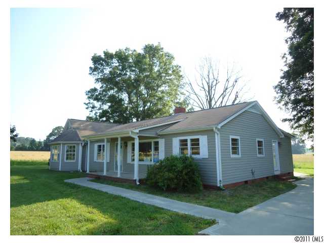 3522 Crow Rd, Monroe, NC 28112 photo 1