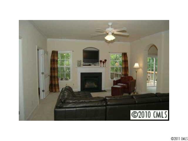 4078 Flint Dr, Lancaster, SC 29720 photo 3