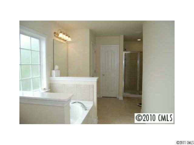 4078 Flint Dr, Lancaster, SC 29720 photo 5