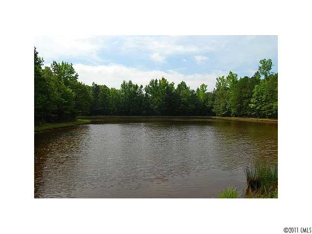 2318 Shiloh Unity Rd, Lancaster, SC 29720 photo 1