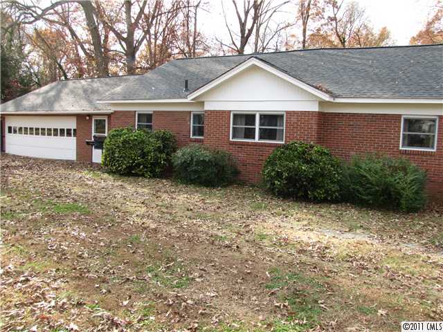 814 Circle Dr, Monroe, NC 28112 photo 3