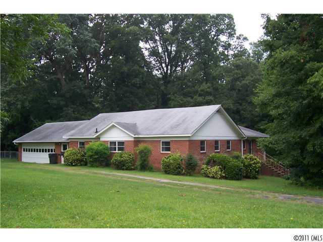 814 Circle Dr, Monroe, NC 28112 photo 1