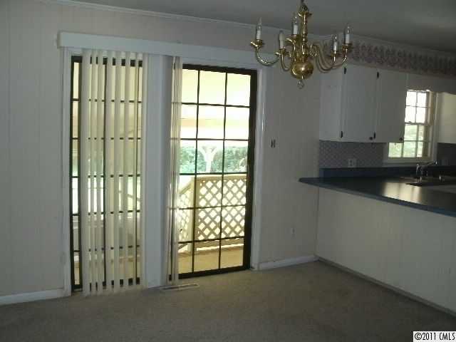 1021 Meadow Dr, Lancaster, SC 29720 photo 4