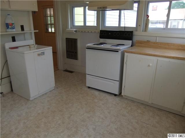 1003 Grace Ave, Lancaster, SC 29720 photo 7