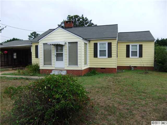 1003 Grace Ave, Lancaster, SC 29720 photo 1