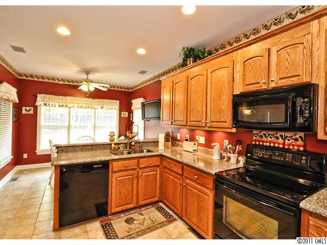 5900 Meadowmere Dr, Monroe, NC 28110 photo 4
