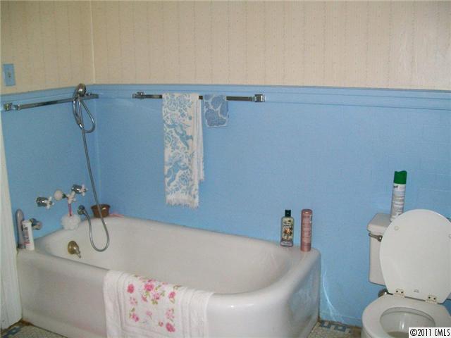 19 Wright Ave, York, SC 29745 photo 9