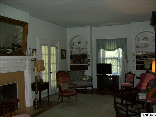 19 Wright Ave, York, SC 29745 photo 5