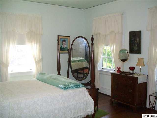 19 Wright Ave, York, SC 29745 photo 13
