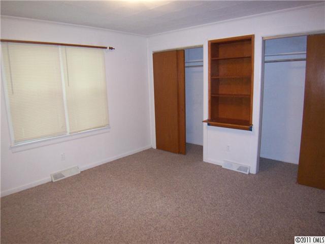140 Beam St, Lawndale, NC 28090 photo 8