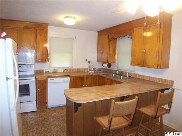 140 Beam St, Lawndale, NC 28090 photo 5