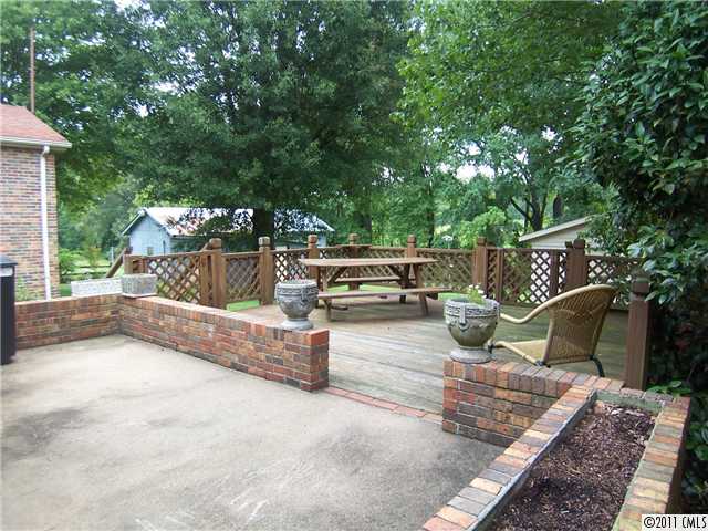 140 Beam St, Lawndale, NC 28090 photo 12
