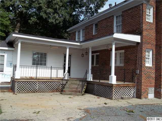 1214 E Franklin St, Monroe, NC 28112 photo 2