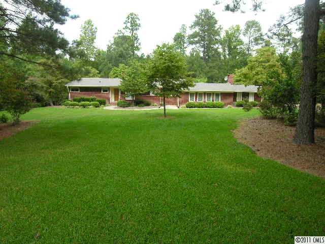 681 Biscoe Rd, Troy, NC 27371 photo 10