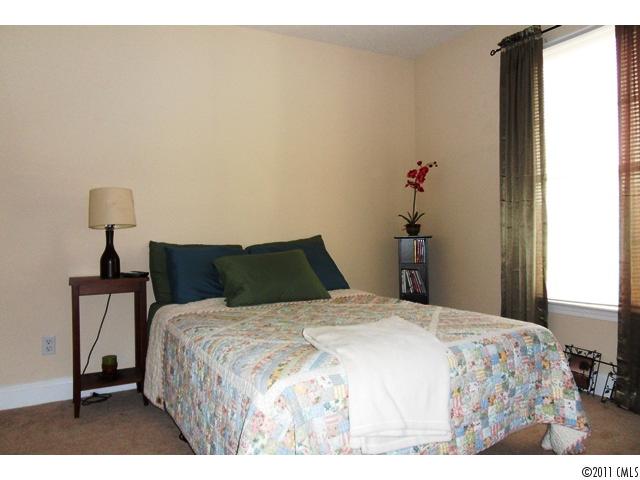 131 Speaks Rd, Olin, NC 28660 photo 7