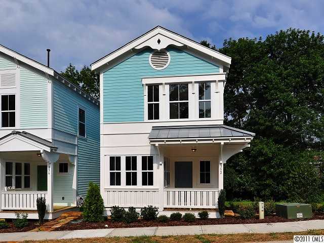 400 Spring St, Davidson, NC 28036 photo 3