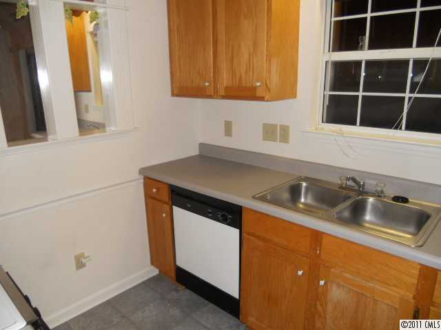 5900 Heathrow Ct, Monroe, NC 28110 photo 6