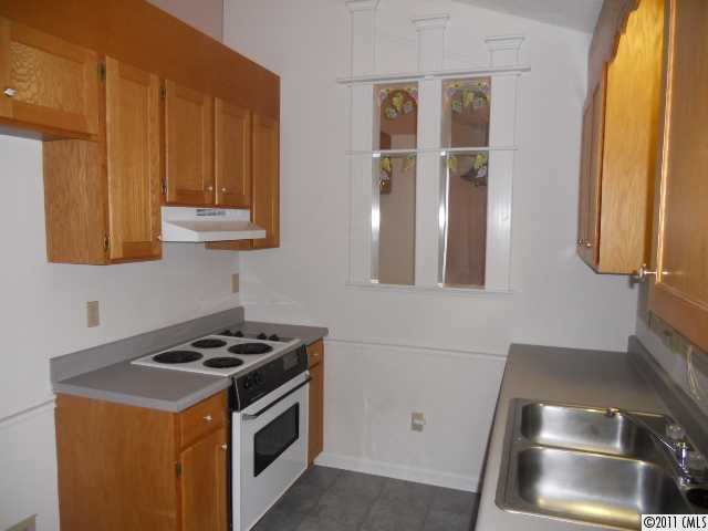 5900 Heathrow Ct, Monroe, NC 28110 photo 5
