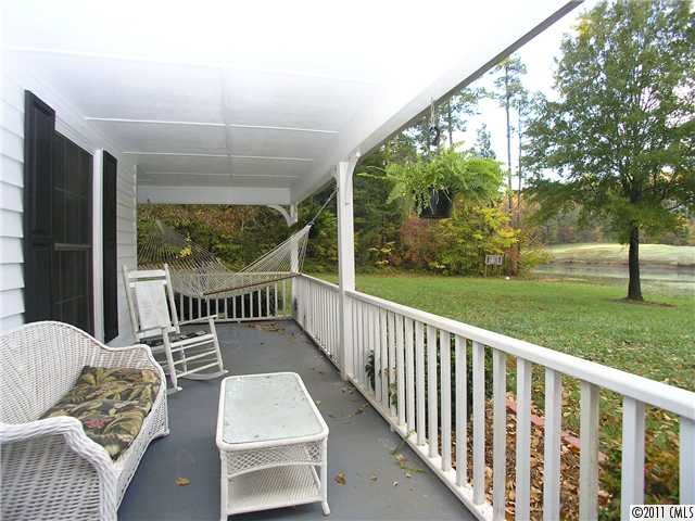 8831 Columbus Rd, Davidson, NC 28036 photo 3