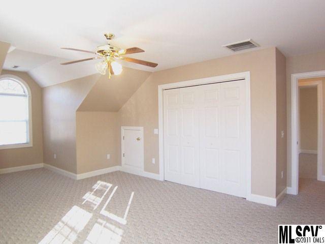 1043 NW 12th Ave, Hickory, NC 28601 photo 11