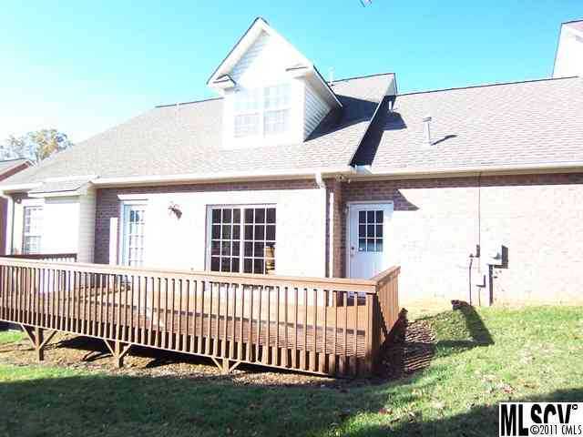 1043 NW 12th Ave, Hickory, NC 28601 photo 13