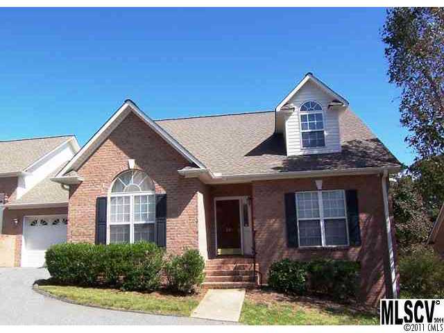 1043 NW 12th Ave, Hickory, NC 28601 photo 1