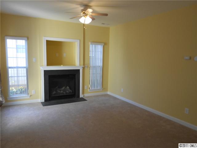 21028 Torrence Chapel Rd, Cornelius, NC 28031 photo 3