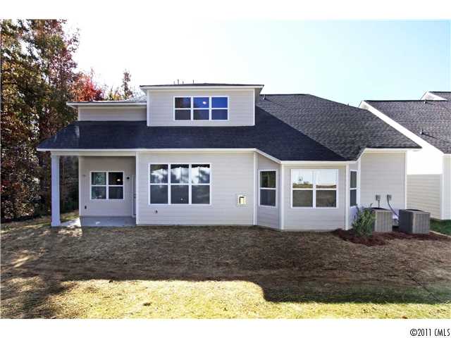 17317 Lake Path Dr, Cornelius, NC 28031 photo 3