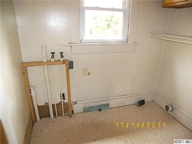 502 E 23rd St, Kannapolis, NC 28083 photo 4