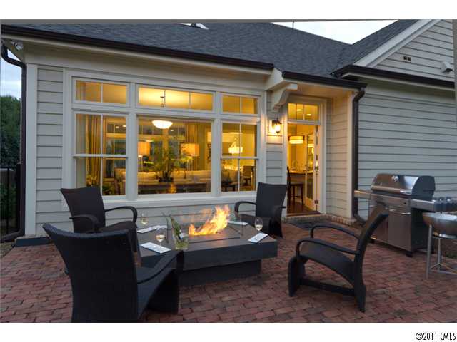 8430 Robbins Crescent Dr, Cornelius, NC 28031 photo 16