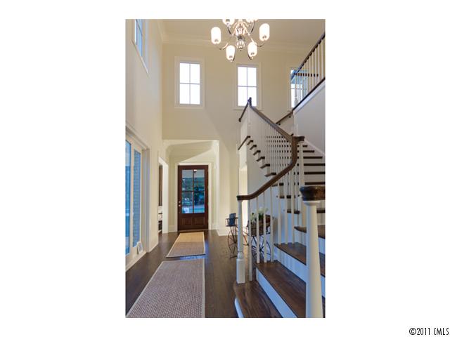 8430 Robbins Crescent Dr, Cornelius, NC 28031 photo 9
