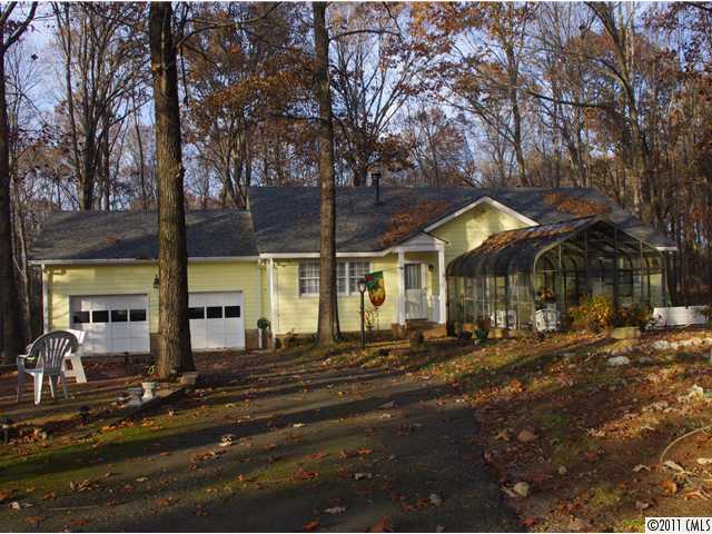 16463 Five Point Rd, Locust, NC 28097 photo 1