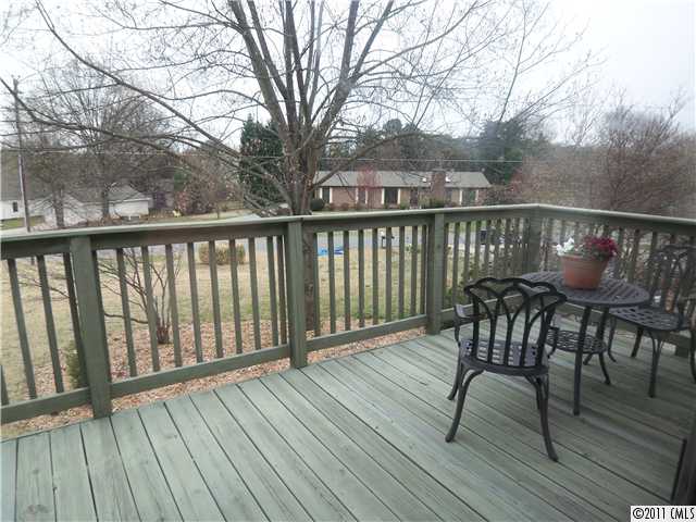 21016 Lagoona Dr, Cornelius, NC 28031 photo 6
