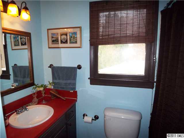 21016 Lagoona Dr, Cornelius, NC 28031 photo 13