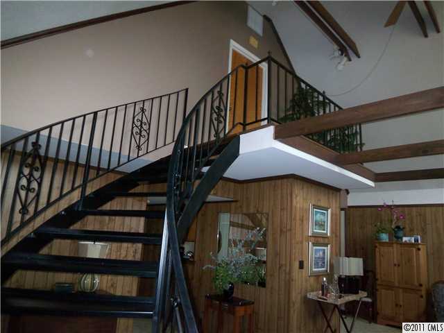 21016 Lagoona Dr, Cornelius, NC 28031 photo 3