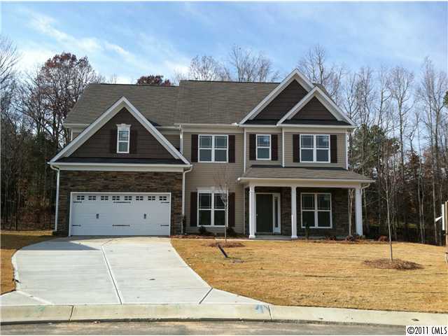 2823 Turquoise Cir, Davidson, NC 28036 photo 1