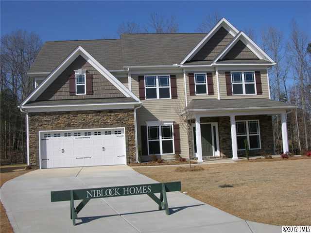 2823 Turquoise Cir, Davidson, NC 28036 photo 8