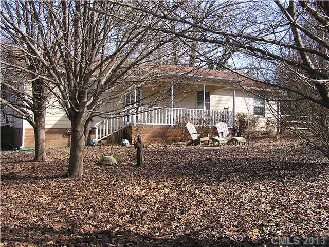 614 Maple St, Locust, NC 28097 photo 2