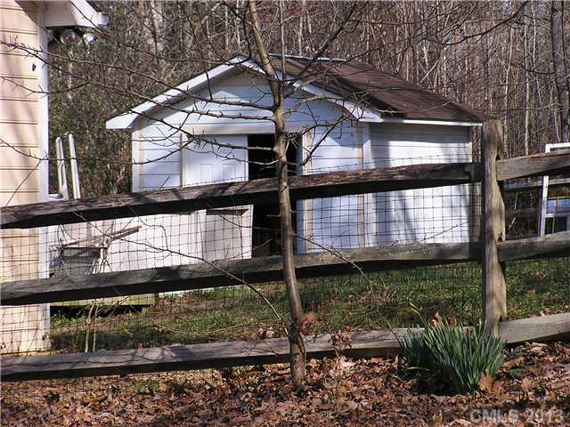 614 Maple St, Locust, NC 28097 photo 3