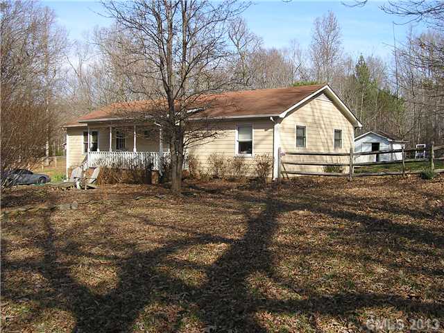 614 Maple St, Locust, NC 28097 photo 1