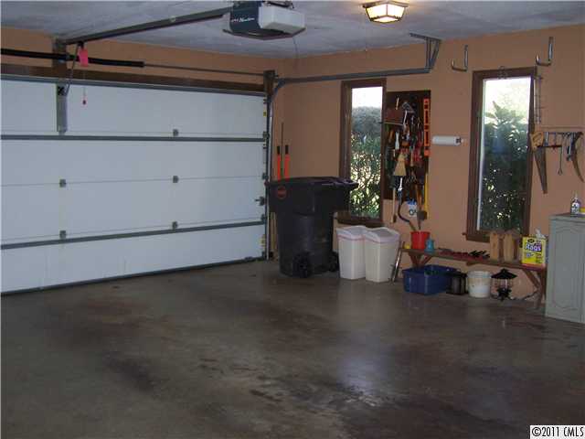 111 S Lynbrook Dr, Davidson, NC 28036 photo 13