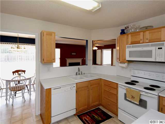2725 Waycross Dr, Monroe, NC 28110 photo 7