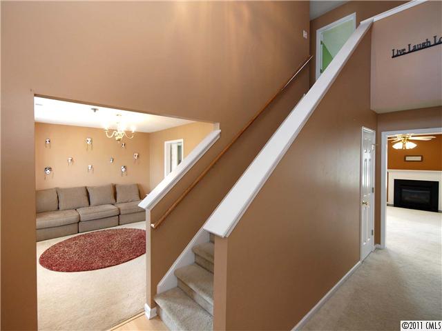 2725 Waycross Dr, Monroe, NC 28110 photo 2