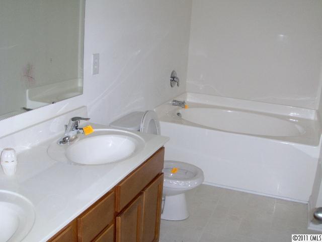 715 Perth Dr, Monroe, NC 28110 photo 3
