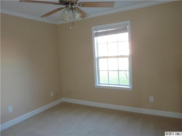 5705 Sustar Dr, Monroe, NC 28110 photo 9