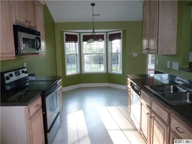 5705 Sustar Dr, Monroe, NC 28110 photo 4