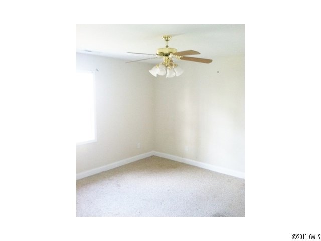 4015 Mountain Dr, Monroe, NC 28112 photo 4